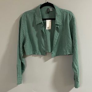 NWT H&M Plaid Cropped Button-Down